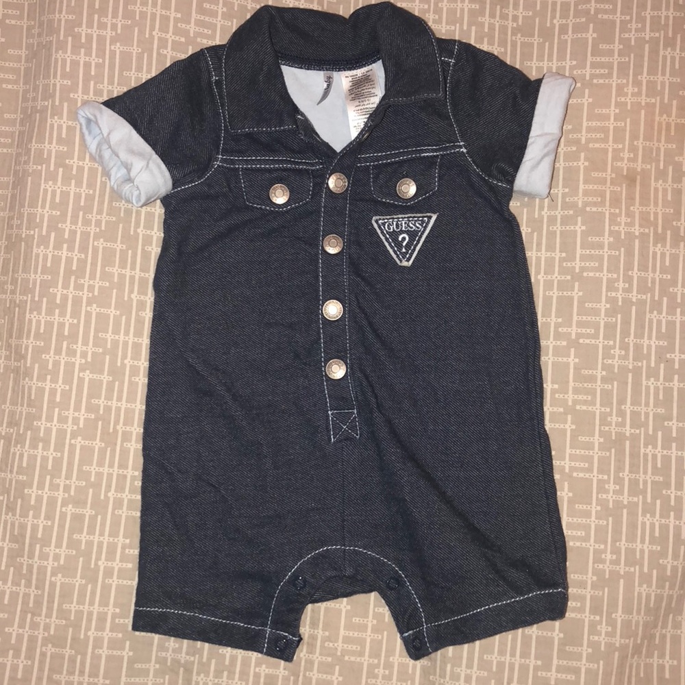 Guess baby outfit